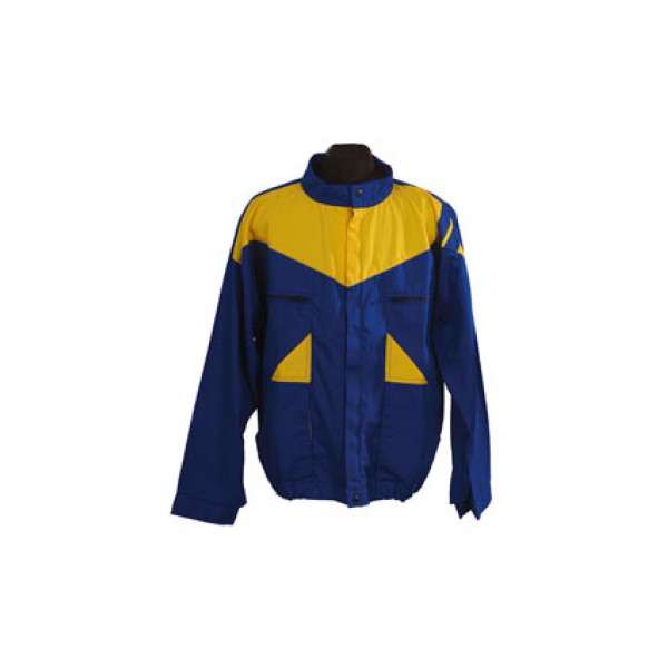 Dzseki állógallérral